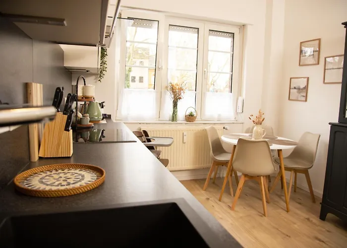 Gemuetliches Mit Garten Nahe Koeln Frechen